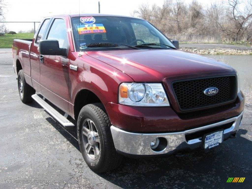 2006 F150 XLT SuperCab 4x4 - Dark Toreador Red Metallic / Medium/Dark Flint photo #2