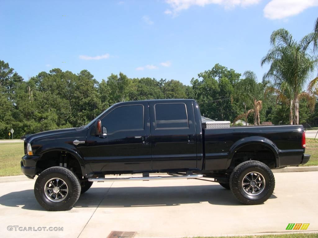 2004 F250 Super Duty Harley Davidson Crew Cab 4x4 - Black / Black photo #6