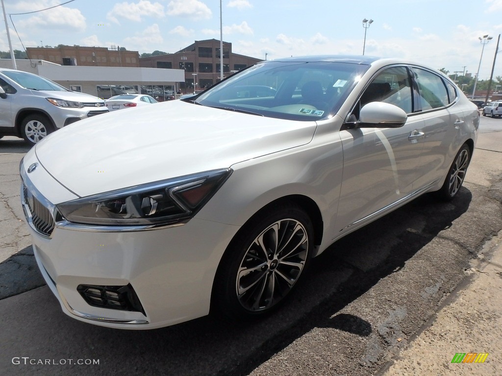 2017 Cadenza Premium - Snow White Pearl / Black photo #6