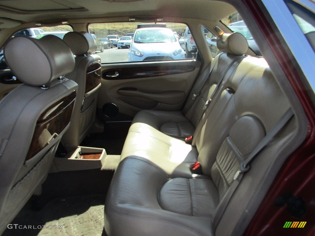 2000 XJ Vanden Plas - Carnival Red / Oatmeal photo #10