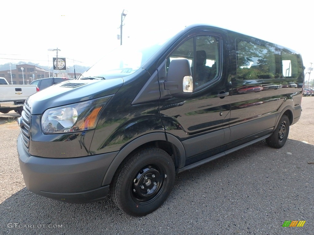 2017 Transit Wagon XL - Green Gem / Charcoal Black photo #8