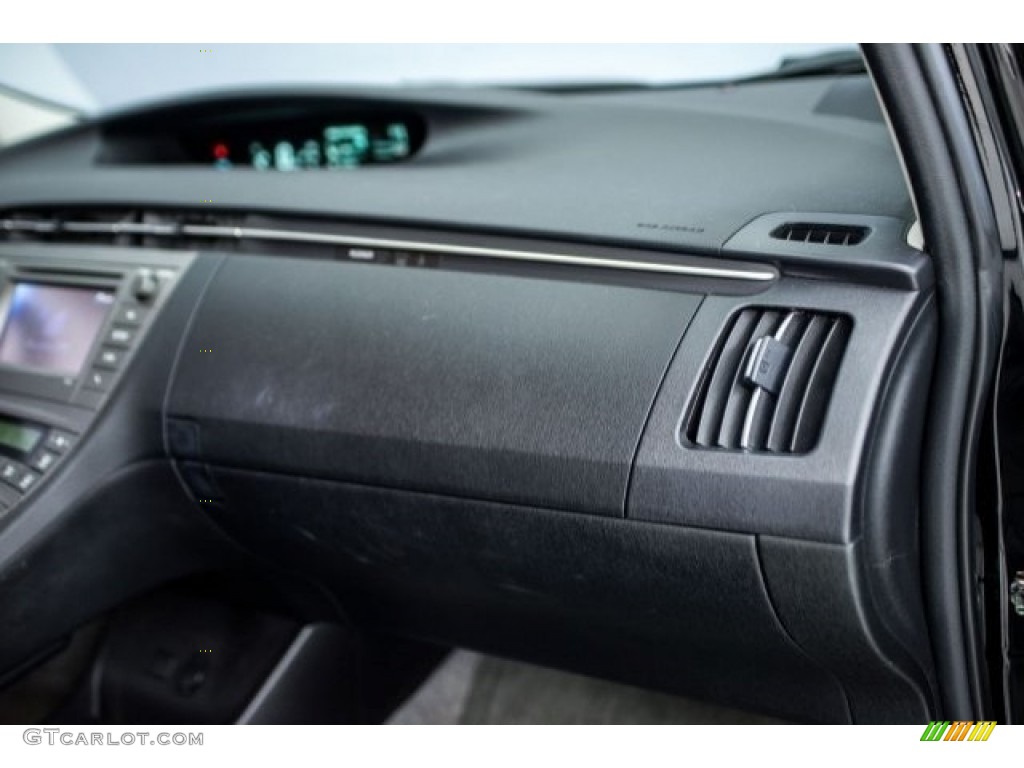 2015 Prius Two Hybrid - Black / Misty Gray photo #20