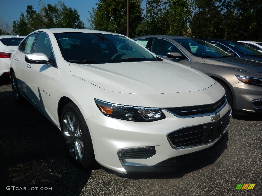 2017 Malibu Premier - Iridescent Pearl Tricoat / Dark Atmosphere/Loft Brown photo #3