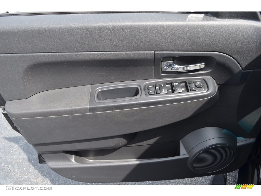 2012 Liberty Sport - Brilliant Black Crystal Pearl / Dark Slate Gray photo #9