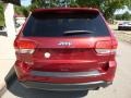 Deep Cherry Red Crystal Pearl - Grand Cherokee Laredo 4x4 Photo No. 8