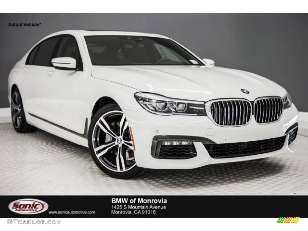 2018 7 Series 740i Sedan - Alpine White / Black photo #1