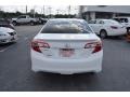 Super White - Camry SE Photo No. 4