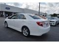 Super White - Camry SE Photo No. 5