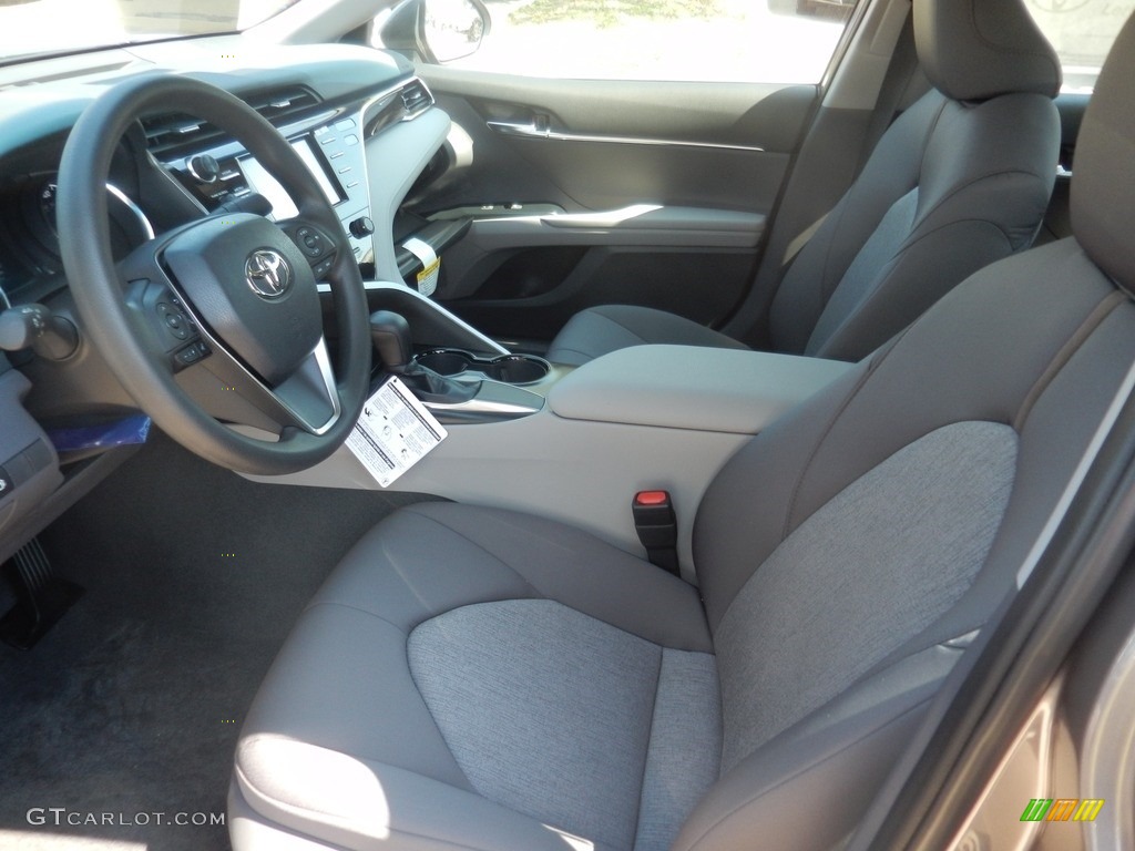 2018 Camry LE - Predawn Gray Mica / Ash photo #3