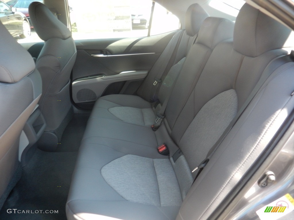 2018 Camry LE - Predawn Gray Mica / Ash photo #5