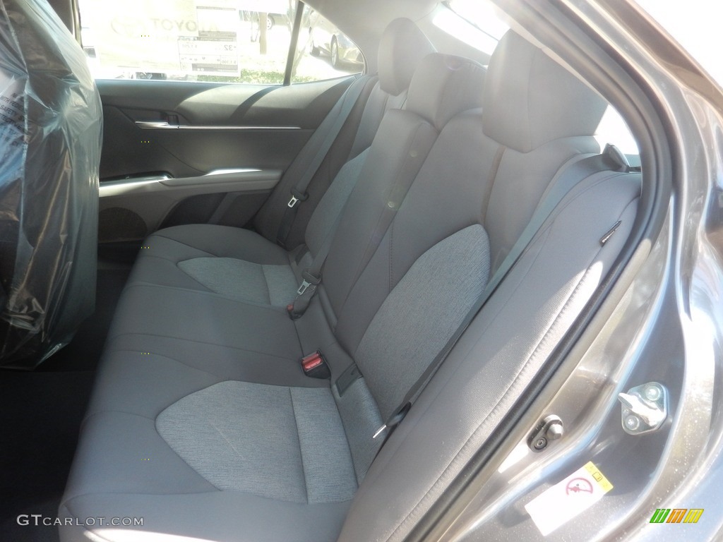2018 Camry LE - Predawn Gray Mica / Ash photo #5