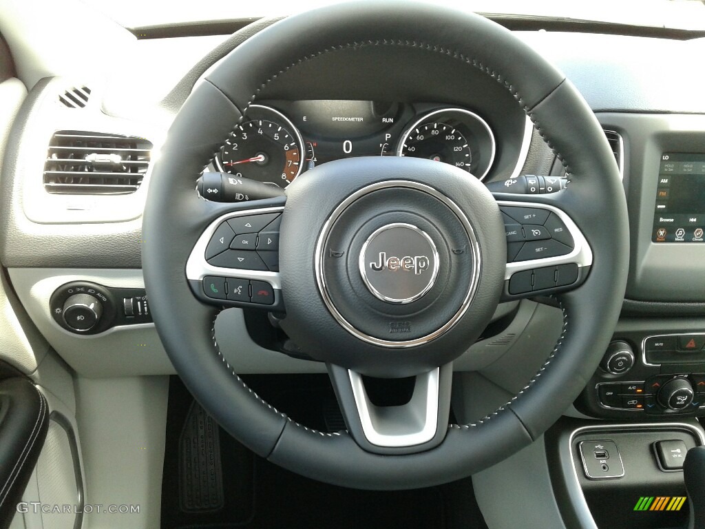 2018 Jeep Compass Latitude Black/Ski Gray Steering Wheel Photo #122258472