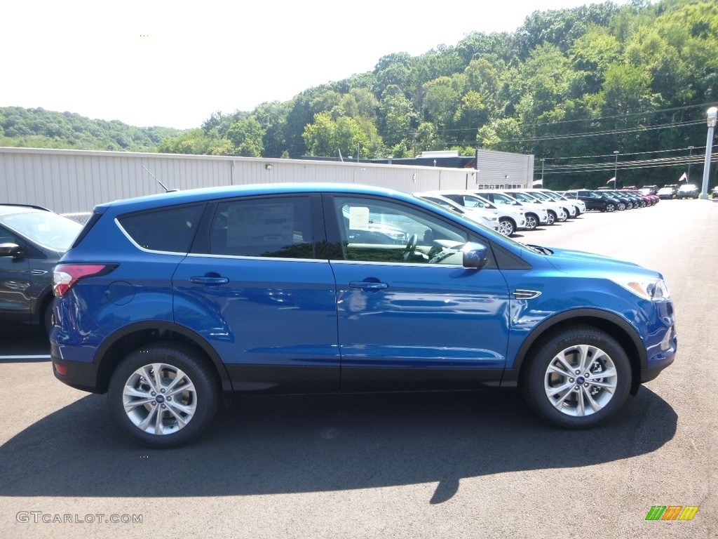2017 Escape SE 4WD - Lightning Blue / Medium Light Stone photo #1