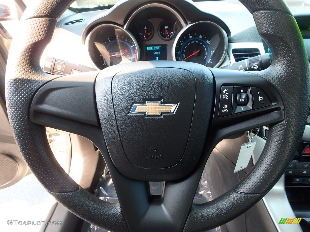 2014 Cruze LS - Champagne Silver Metallic / Jet Black/Medium Titanium photo #27