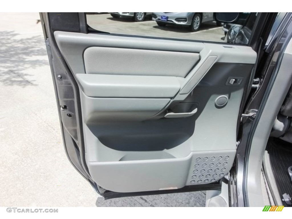 2006 Titan LE Crew Cab - Smoke Gray / Graphite/Titanium photo #19