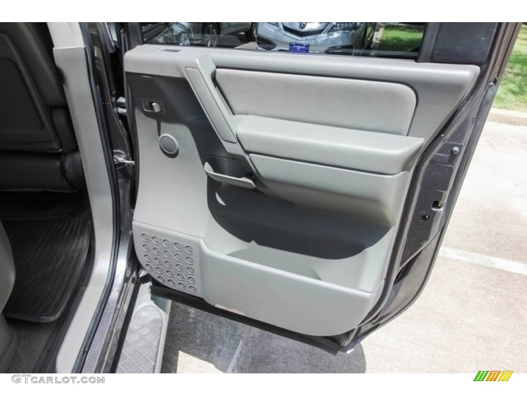 2006 Titan LE Crew Cab - Smoke Gray / Graphite/Titanium photo #21