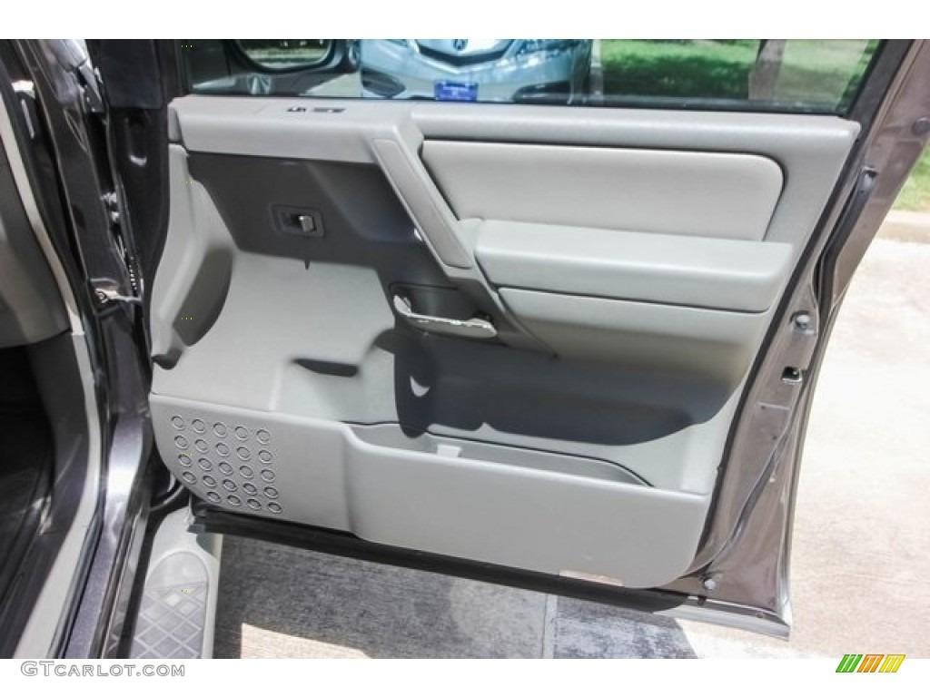2006 Titan LE Crew Cab - Smoke Gray / Graphite/Titanium photo #23