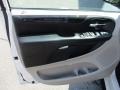 Stone White - Grand Caravan SE Photo No. 10