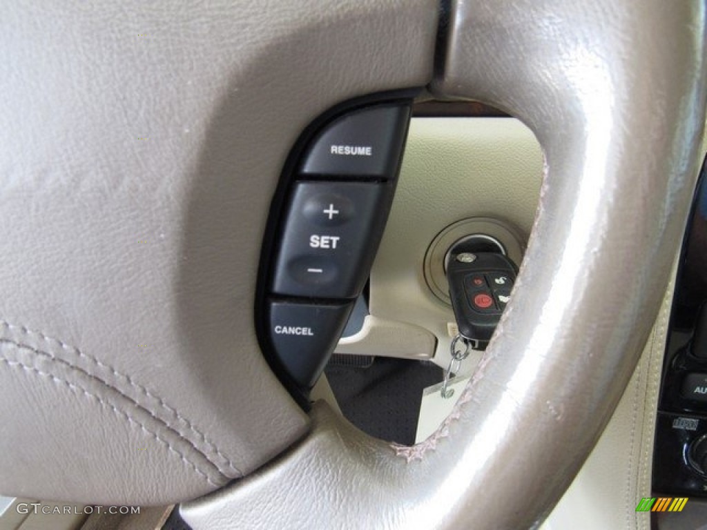 2005 XJ XJ8 L - Platinum Silver Metallic / Barley photo #29