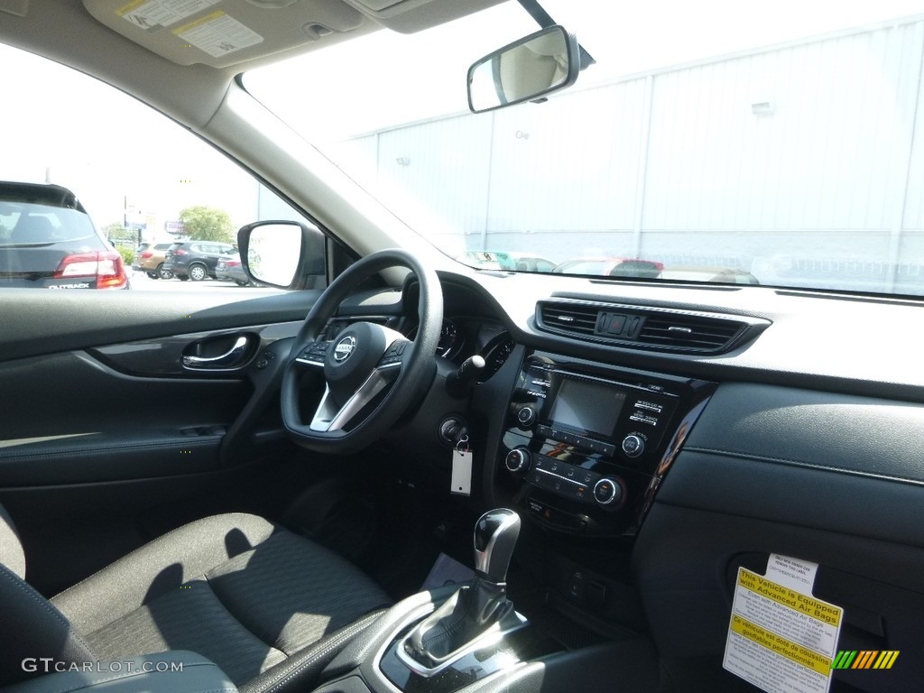 2017 Rogue S AWD - Monarch Orange / Charcoal photo #11
