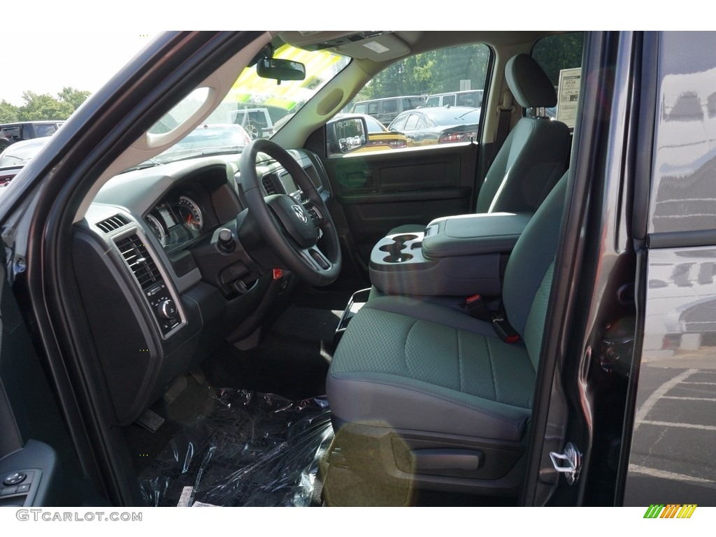 2017 1500 Express Crew Cab - Granite Crystal Metallic / Black/Diesel Gray photo #9