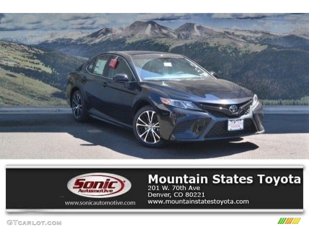 2018 Camry SE - Midnight Black Metallic / Black photo #1