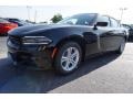 Pitch Black - Charger SXT Photo No. 1