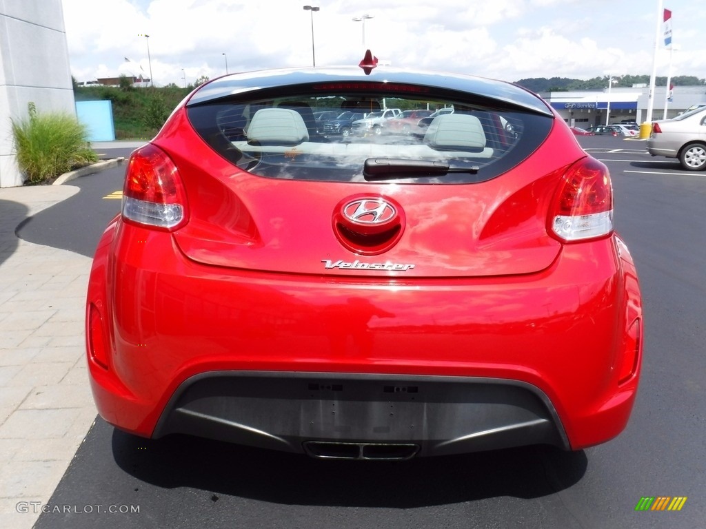 2012 Veloster  - Boston Red / Gray photo #9