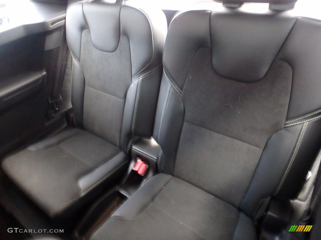 2018 Volvo XC90 T6 AWD R-Design Rear Seat Photo #122295955