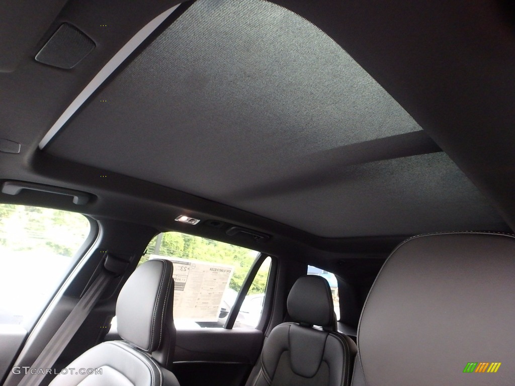 2018 Volvo XC90 T6 AWD R-Design Sunroof Photo #122296030