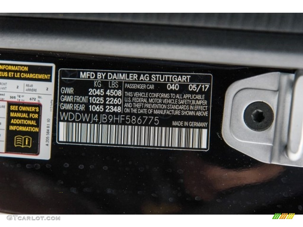 2017 C 300 Coupe - Black / Black photo #10