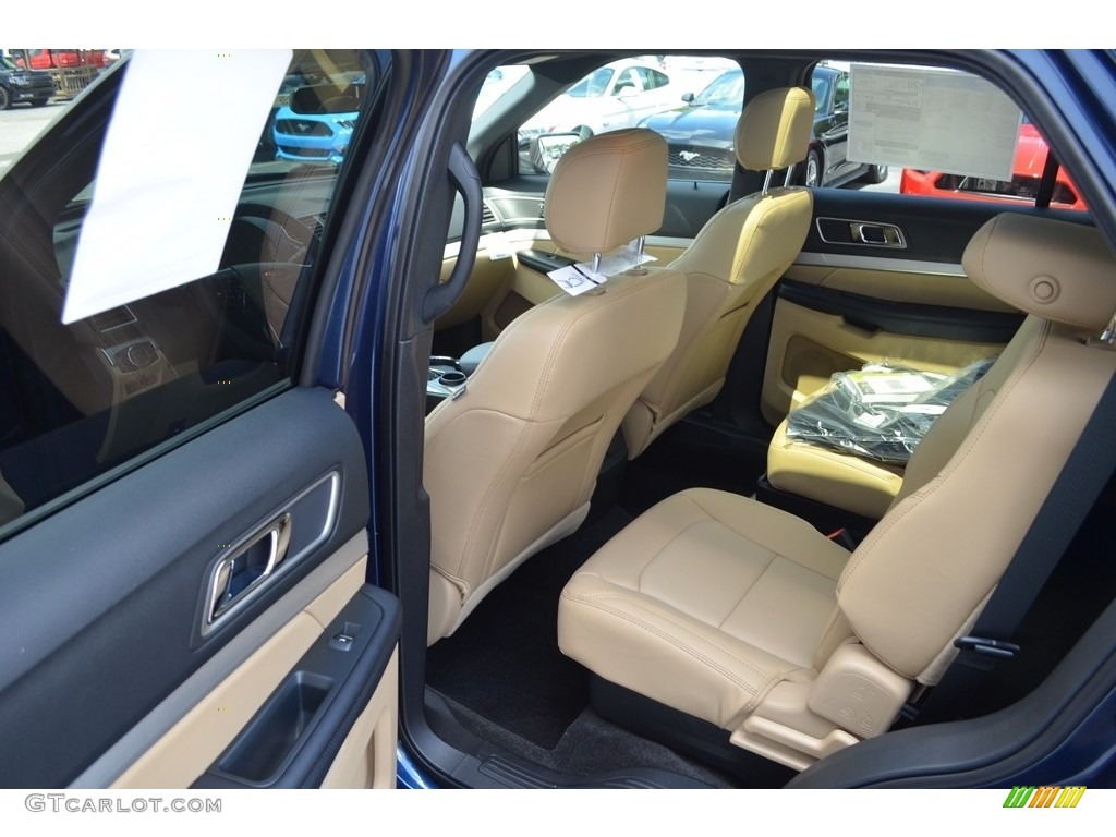 2017 Explorer XLT - Blue Jeans / Medium Light Camel photo #9