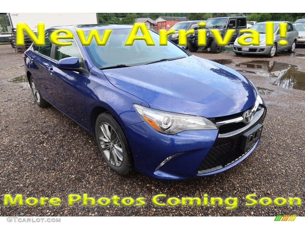 2015 Camry SE - Blue Crush Metallic / Black photo #1