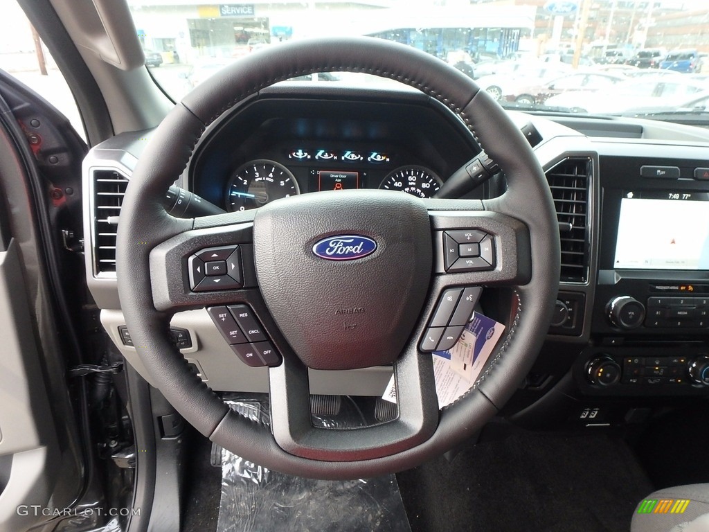 2018 Ford F150 XLT SuperCrew 4x4 Earth Gray Steering Wheel Photo #122307779