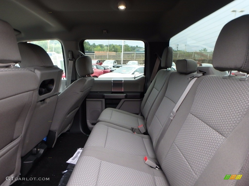 2018 Ford F150 XLT SuperCrew 4x4 Rear Seat Photo #122308033