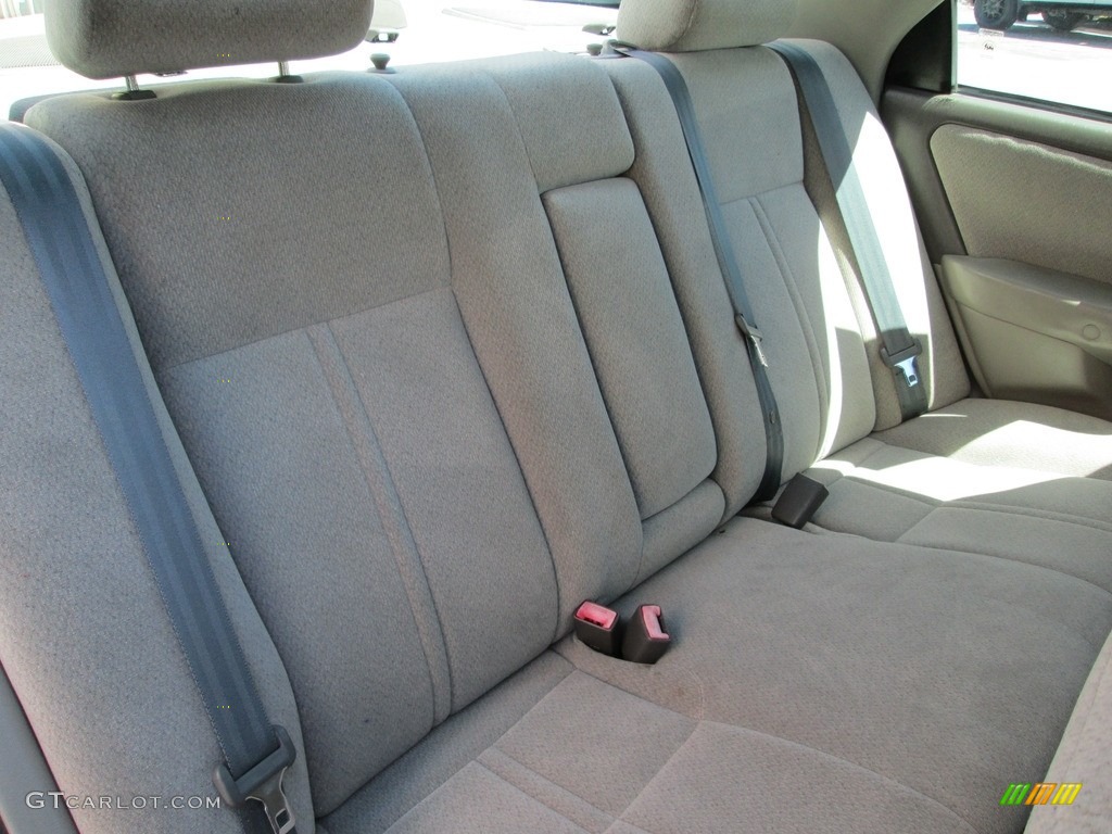 2001 Camry LE - Cashmere Beige Metallic / Gray photo #16