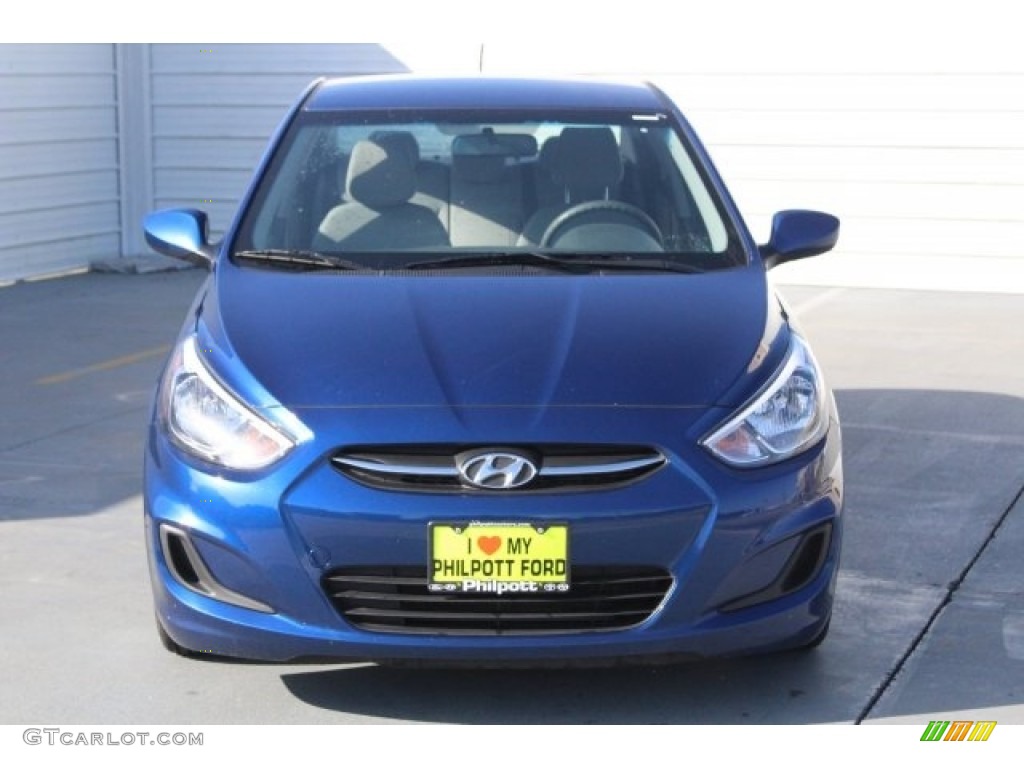 2016 Accent SE Sedan - Pacific Blue / Gray photo #2