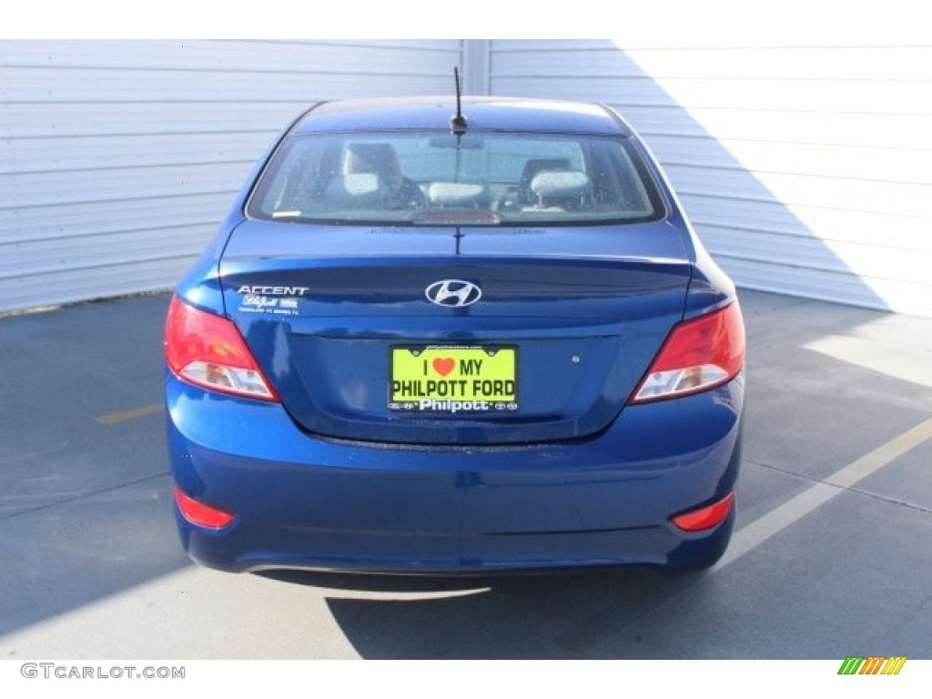 2016 Accent SE Sedan - Pacific Blue / Gray photo #9