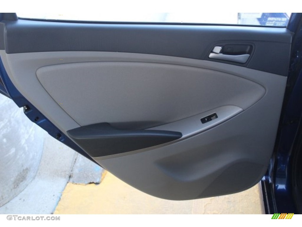 2016 Accent SE Sedan - Pacific Blue / Gray photo #22