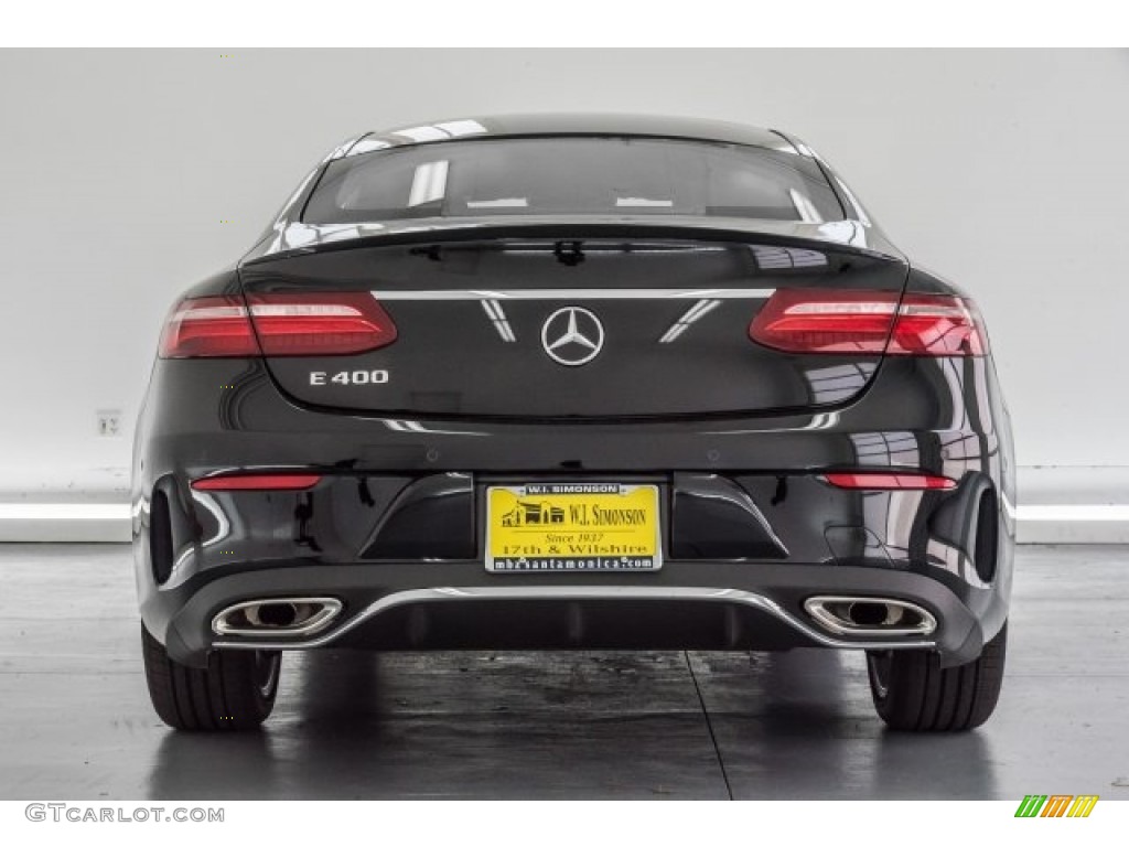 2018 E 400 Coupe - Black / Black photo #4