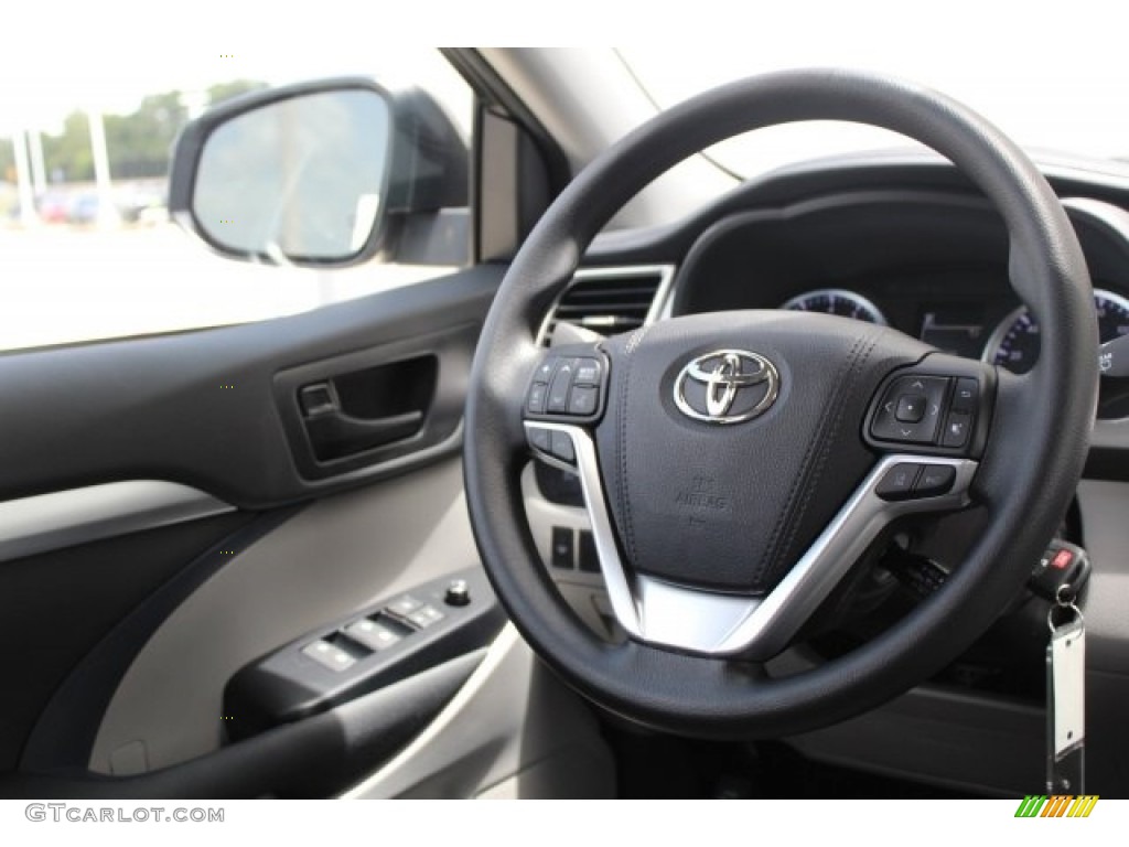 2017 Toyota Highlander LE Ash Steering Wheel Photo #122316237