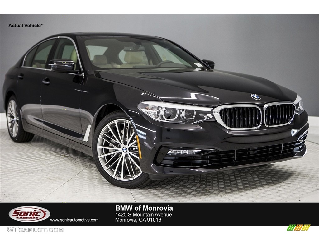 Black Sapphire Metallic BMW 5 Series