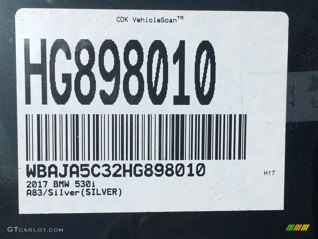 2017 5 Series 530i Sedan - Glacier Silver Metallic / Black photo #11