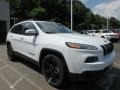 2018 Bright White Jeep Cherokee Altitude 4x4  photo #7