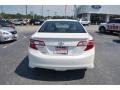 Super White - Camry SE Photo No. 5