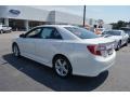 Super White - Camry SE Photo No. 6