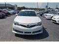 Super White - Camry SE Photo No. 25