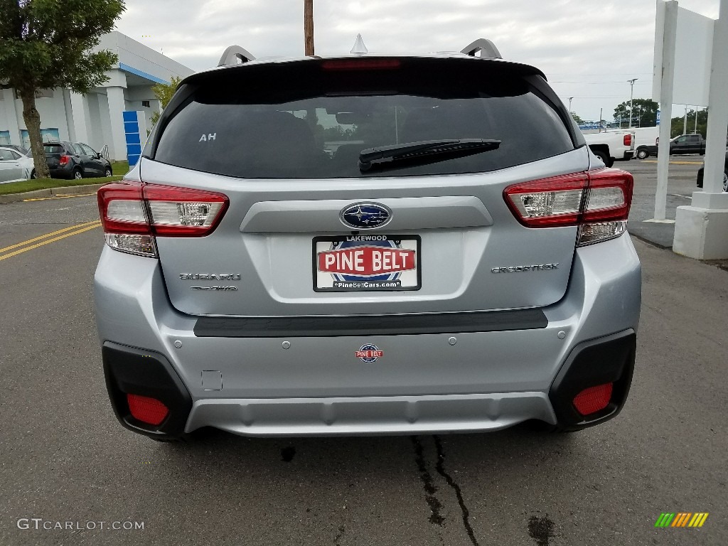 2018 Crosstrek 2.0i Limited - Ice Silver Metallic / Black photo #5