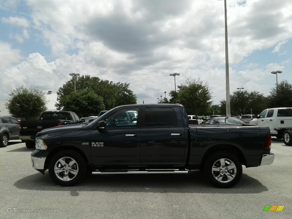 2017 1500 Big Horn Crew Cab - Maximum Steel Metallic / Black/Diesel Gray photo #11