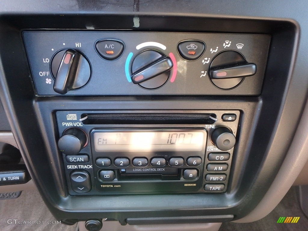2004 Tacoma V6 Xtracab 4x4 - Mystic Gold Metallic / Oak photo #22